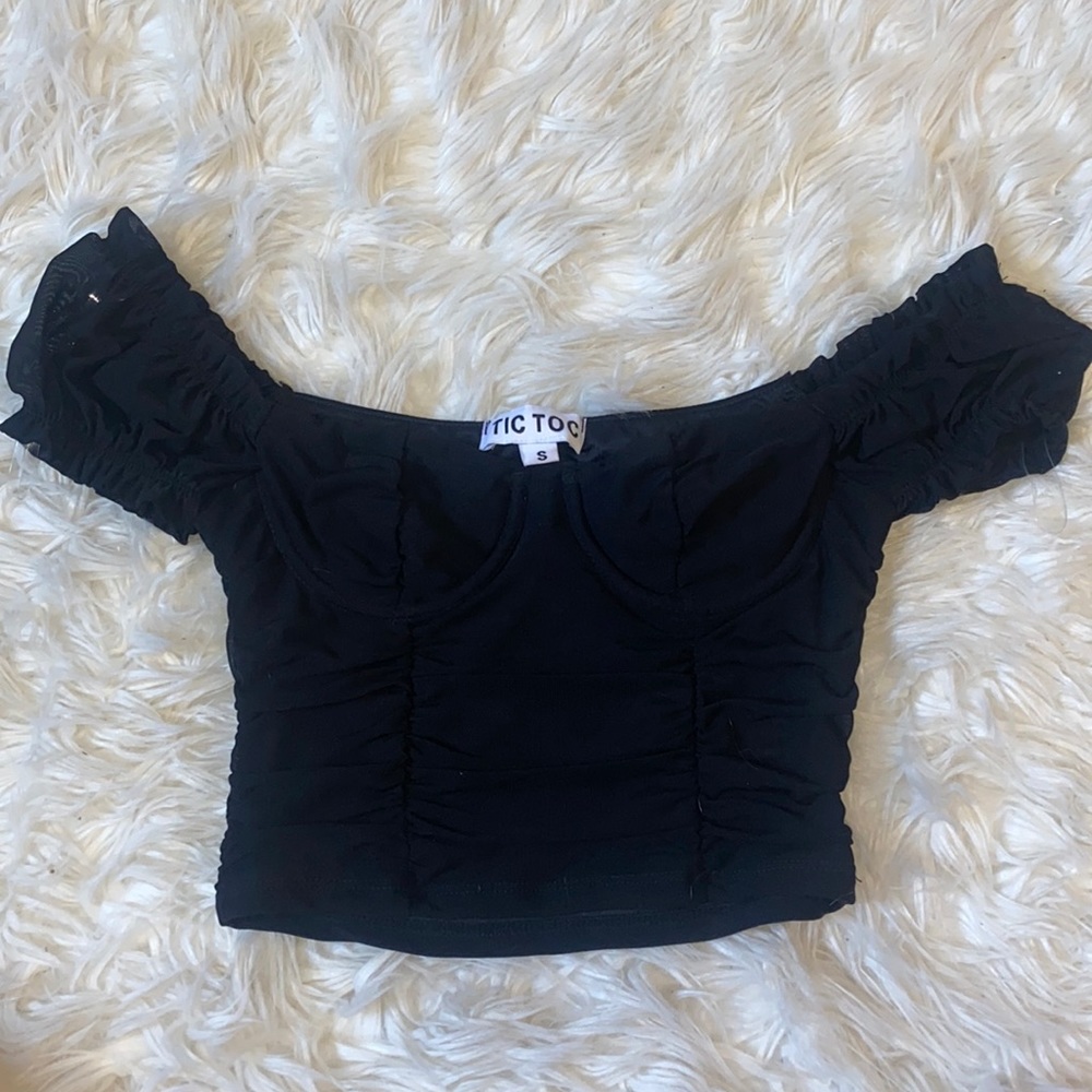 Black crop blouse